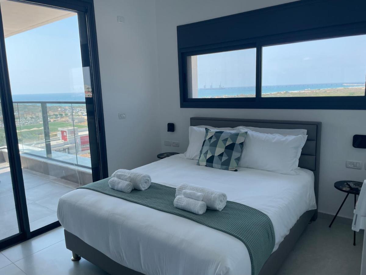 #דירת יוקרה על הים Sunset Beach Apartment# Givat Olga المظهر الخارجي الصورة