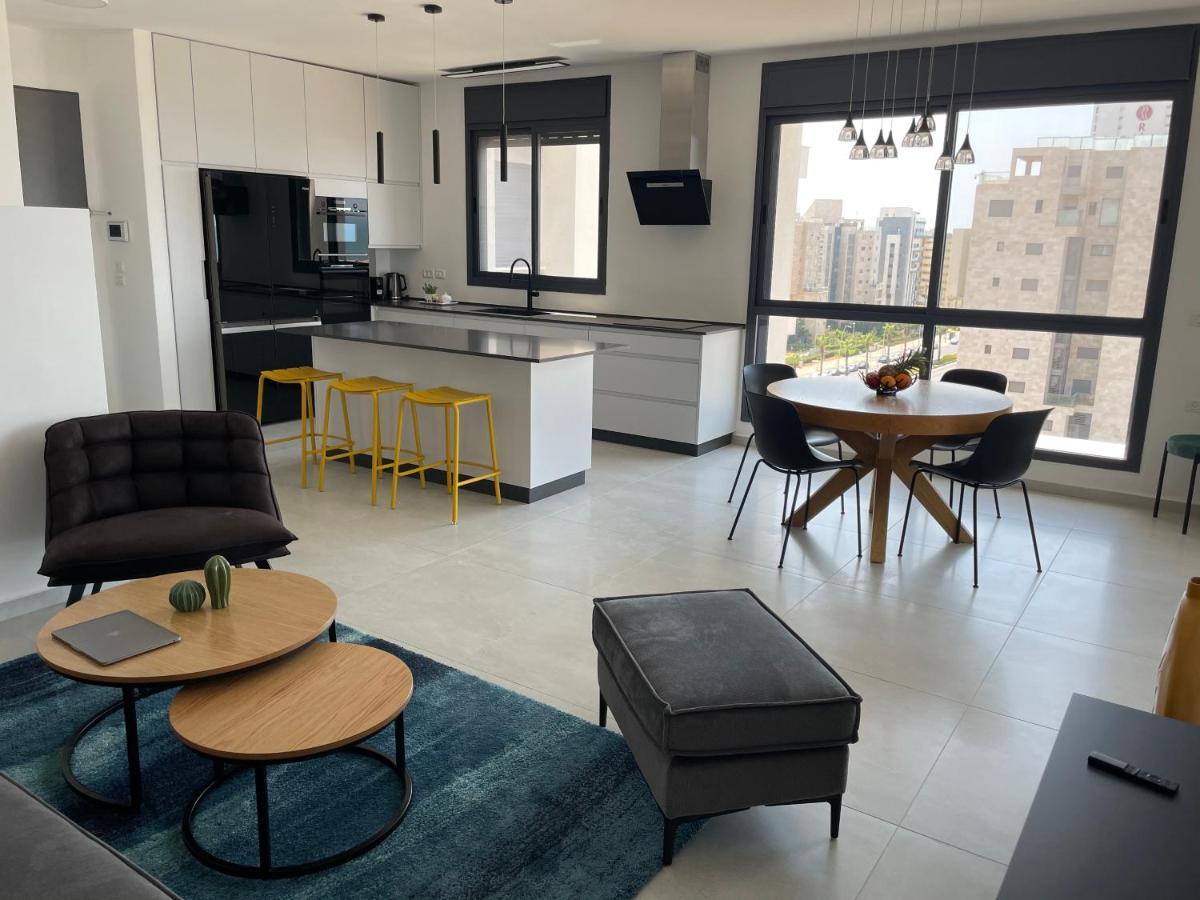 #דירת יוקרה על הים Sunset Beach Apartment# Givat Olga المظهر الخارجي الصورة