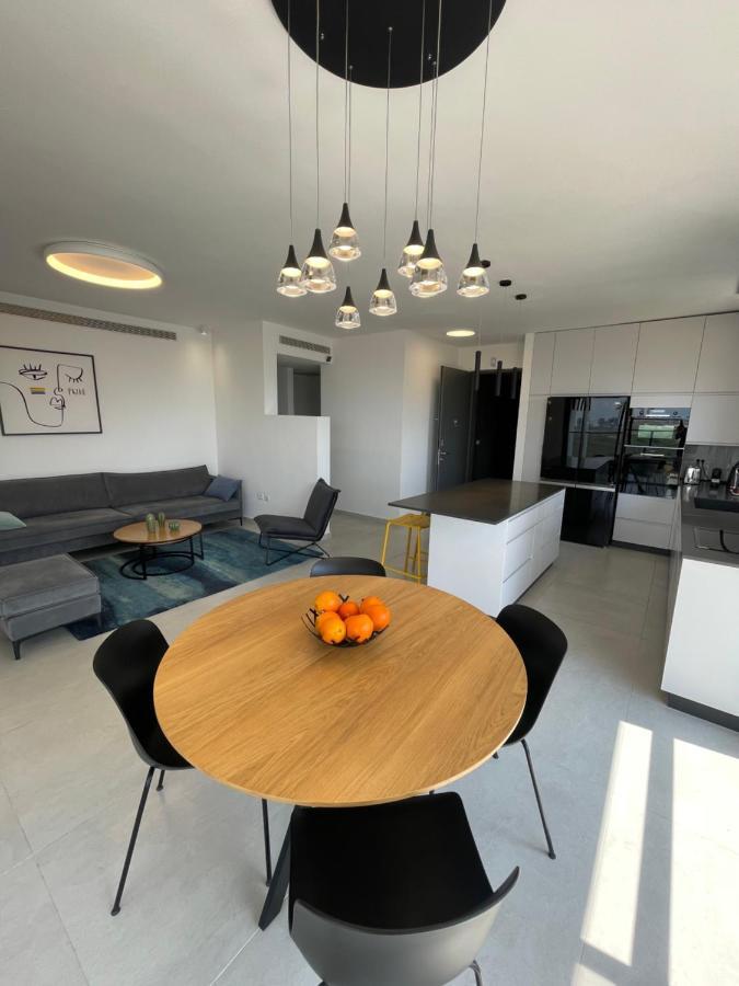 #דירת יוקרה על הים Sunset Beach Apartment# Givat Olga المظهر الخارجي الصورة