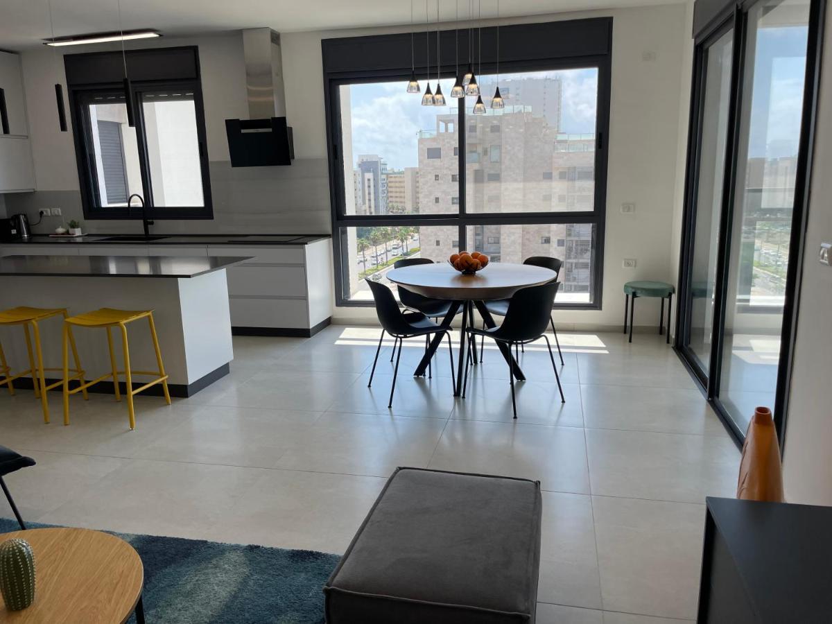 #דירת יוקרה על הים Sunset Beach Apartment# Givat Olga المظهر الخارجي الصورة