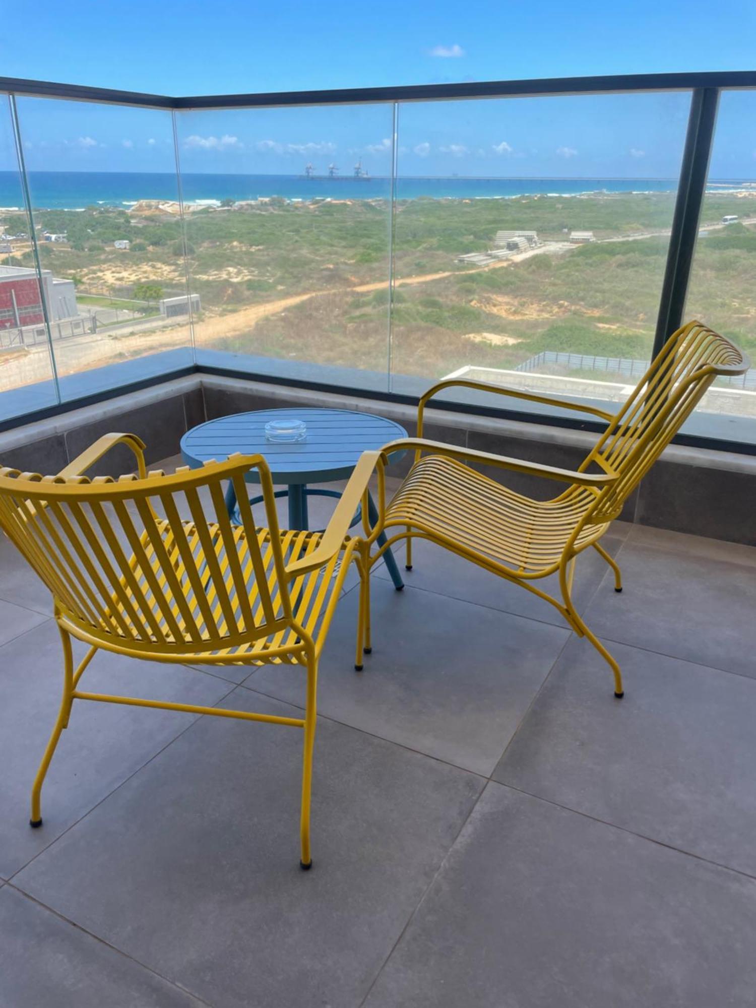 #דירת יוקרה על הים Sunset Beach Apartment# Givat Olga المظهر الخارجي الصورة